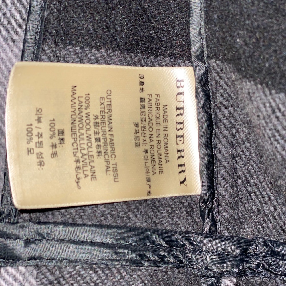 Authentic Burberry Trench Coat - Picture 2 of 5